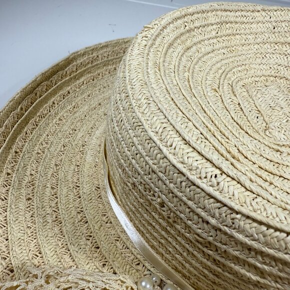 Upcycled Vintage Straw Hat with Doily and Pearls - Picture 6 of 12